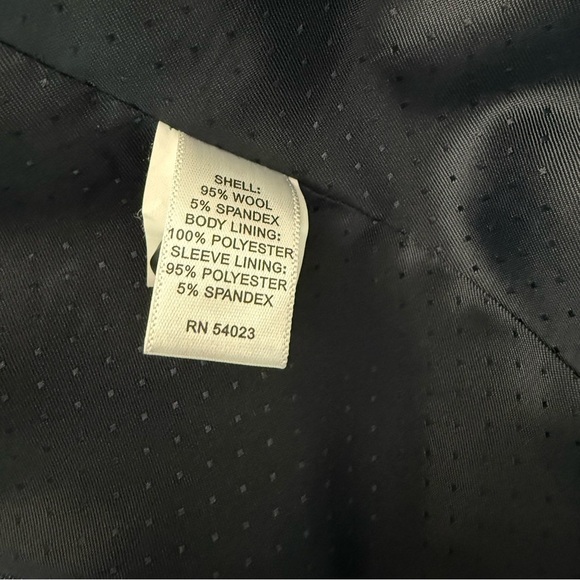 Banana Republic Wool Blazer Size 2 EUC - Picture 5 of 5